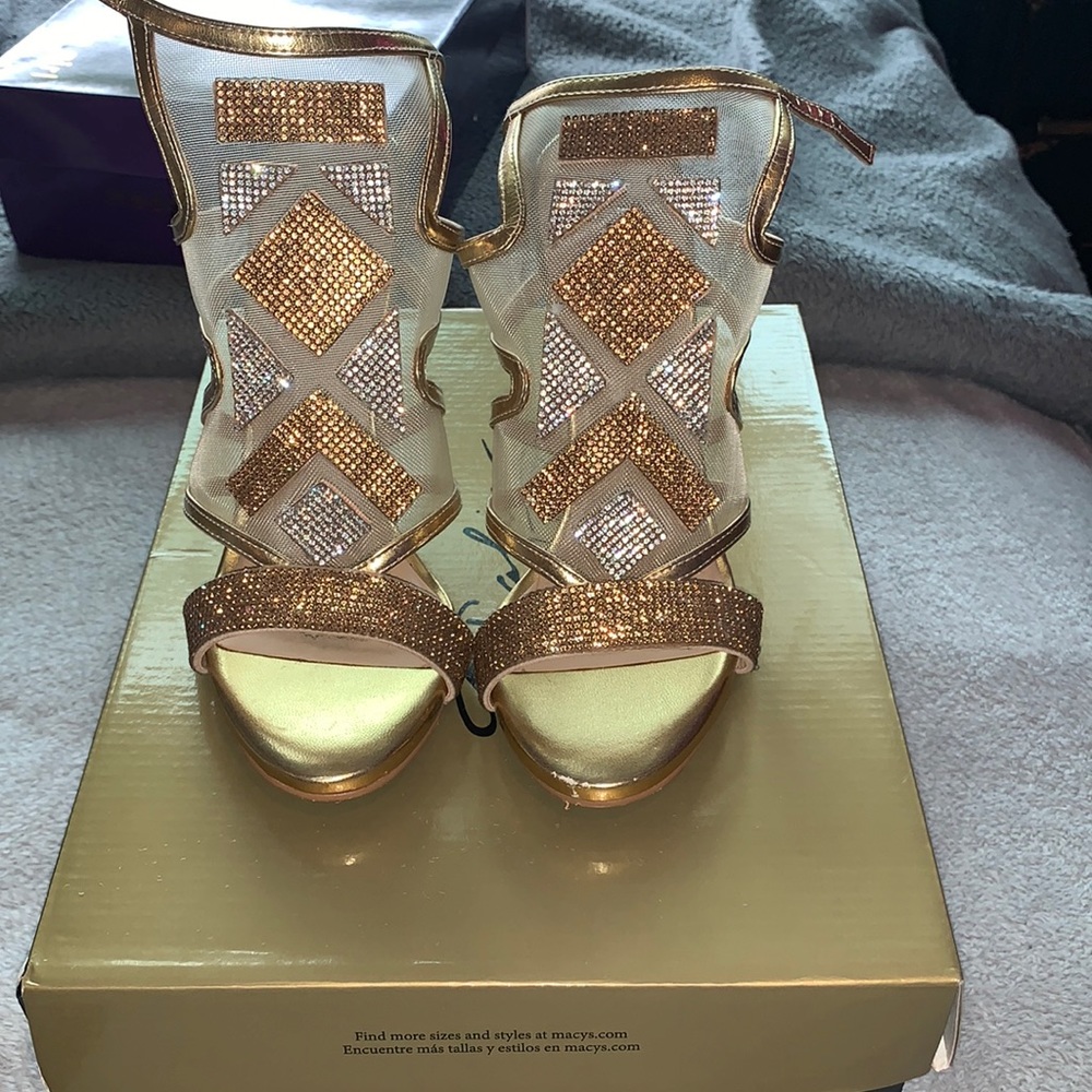 Thalia Sodi Gold/Diamond Front Lace Heel